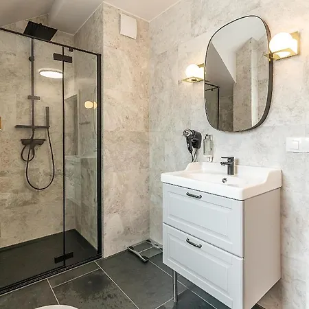 Apartment Rentplanet - Apartament Warynskiego